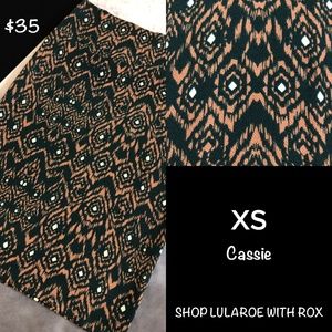 LuLaRoe Cassie Skirt